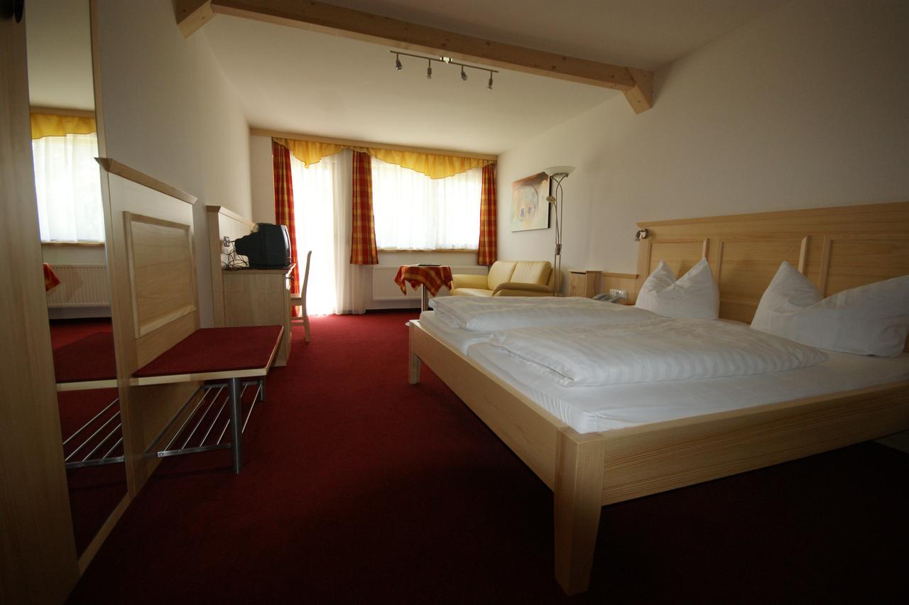 Hotel Beinbauer Büchlberg Εξωτερικό φωτογραφία