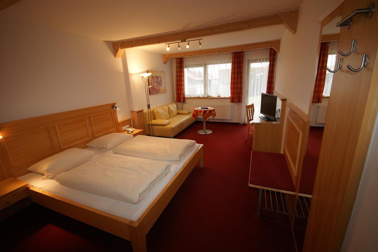 Hotel Beinbauer Büchlberg Εξωτερικό φωτογραφία